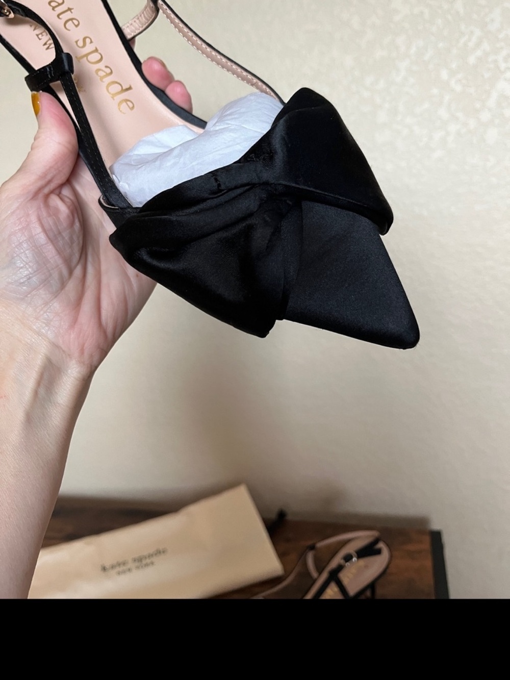🆕 Kate Spade ♠️ Black satin Lux Marseille Pumps with dust bag - Picture 3 of 8